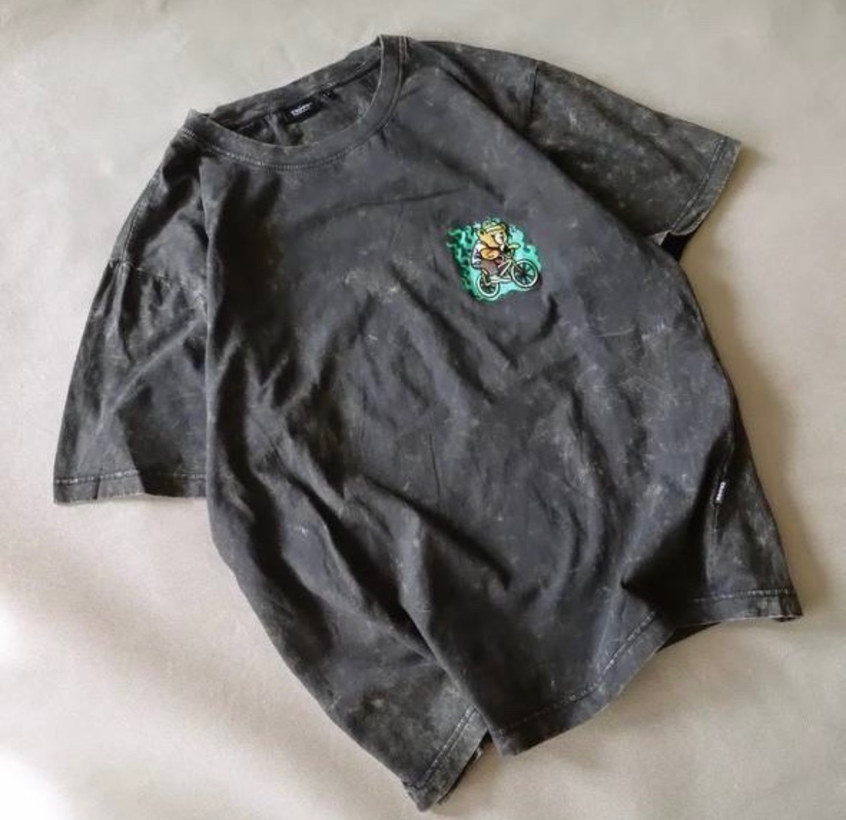تیشرت یونیسکس سنگشور cropp